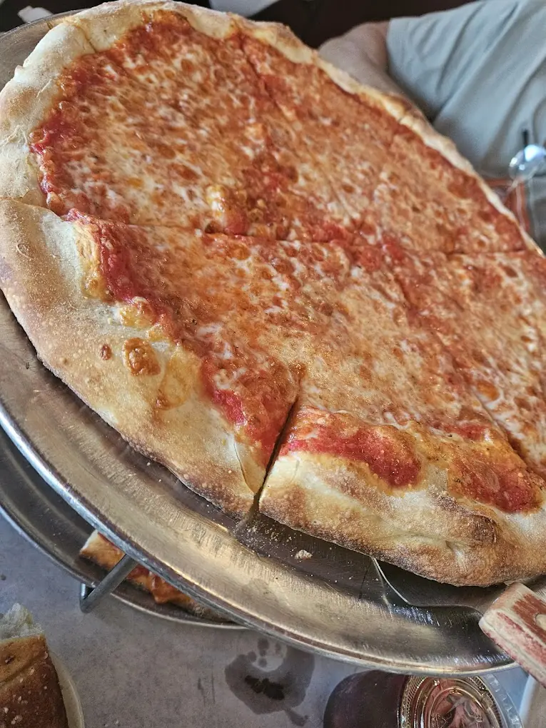 Cheese Pizza at Papa Joe's in Cape Coral